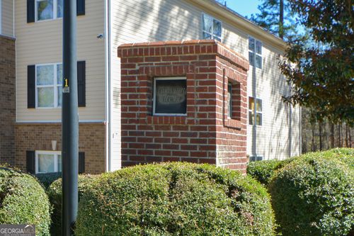 7302 Fairington Village Dr, Lithonia, GA, 30038-1396 | Card Image