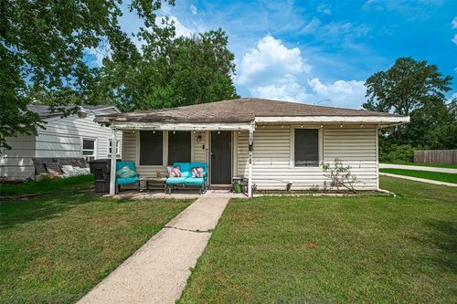 6741 Goforth St, Houston, TX, 77021-4928 | Card Image