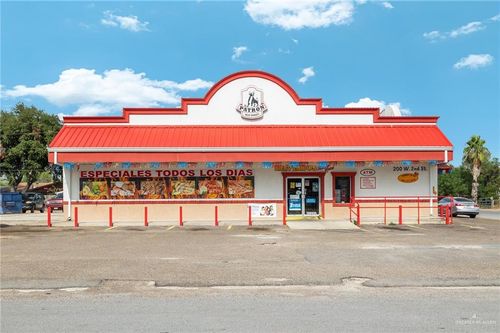 204 W 2nd St, La Joya, TX, 78560-9046 | Card Image