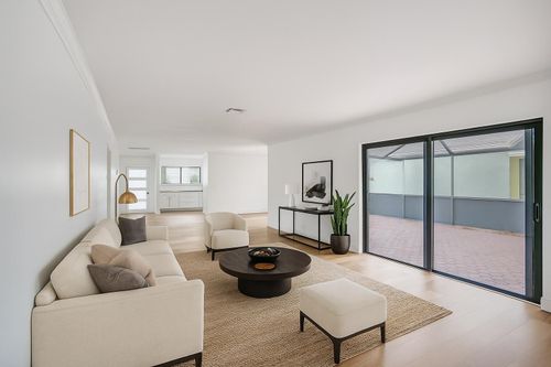 818 Nw 26th Ave, Delray Beach, FL, 33445-2014 | Card Image