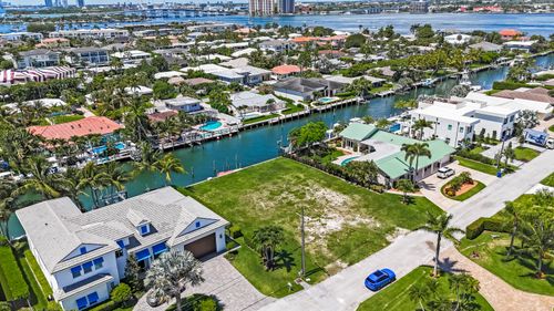 1121 Coral Way, Riviera Beach, FL, 33404-2710 | Card Image