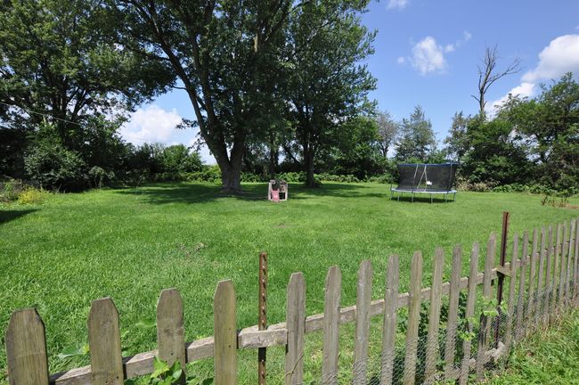 24516 W Grant Hwy, House other with 3 bedrooms, 1 bathrooms and 8 parking in MARENGO IL | Image 11