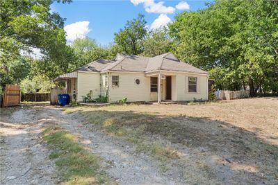 1022 N 31st Street, House other with 2 bedrooms, 1 bathrooms and null parking in Waco TX | Image 1