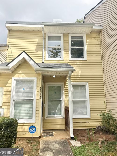 2185 Wellington Cir, Lithonia, GA, 30058-7945 | Card Image
