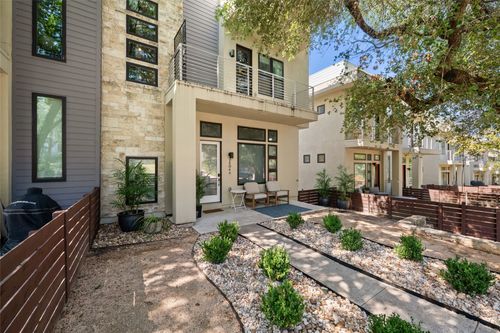 a-2804 S 5th Street, Austin, TX, 78704 | Card Image