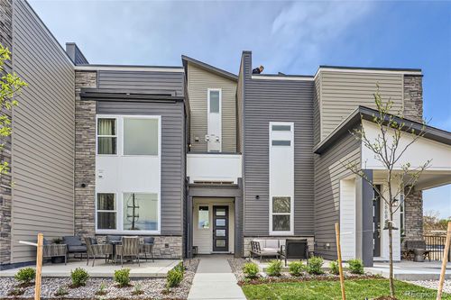 6864 Zuni Ct, Denver, CO, 80221-2282 | Card Image