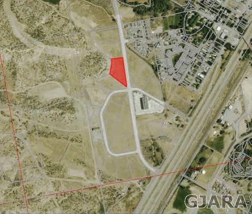 L16 B3 Parachute Park Boulevard, Parachute, CO, 81635 | Card Image