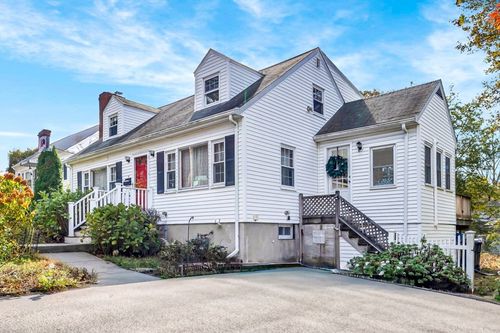 16 Wilbur Ave, Arlington, MA, 02476-7128 | Card Image