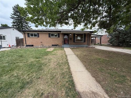 1330 Quentin St, Aurora, CO, 80011-6318 | Card Image