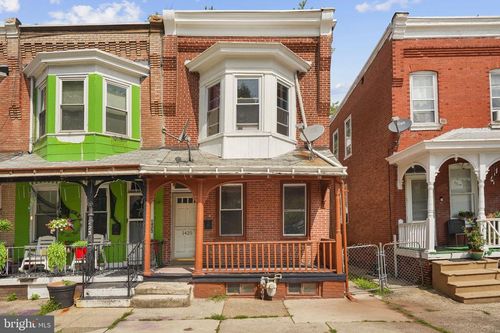 1425 Willow St, Norristown, PA, 19401-3329 | Card Image