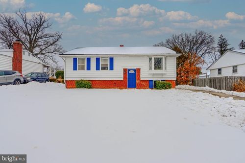 9517 Holiday Manor Rd, Nottingham, MD, 21236-1413 | Card Image