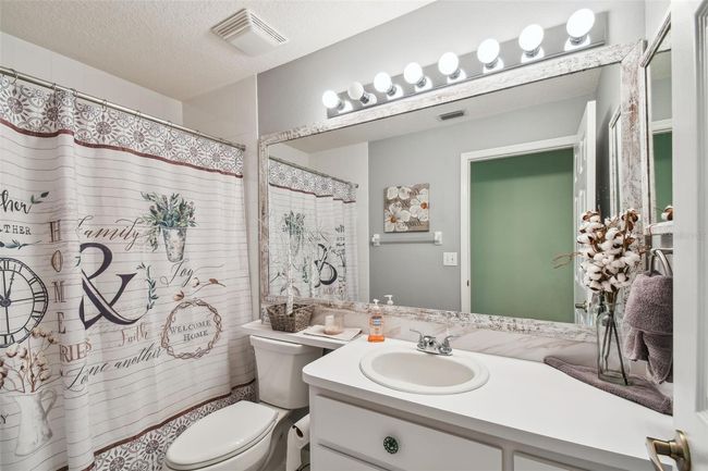 35536 Wickingham Ct, House other with 4 bedrooms, 2 bathrooms and null parking in ZEPHYRHILLS FL | Image 13