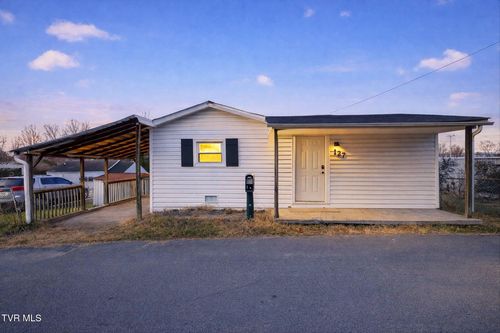 127 Kinley Dr, Johnson City, TN, 37604-9319 | Card Image