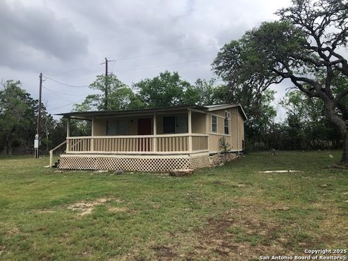 d-50140 A-E Interstate 10, Comfort, TX, 78013 | Card Image