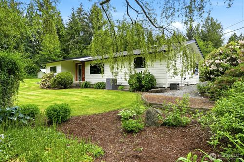 5919 Scherrer Rd, Granite Falls, WA, 98252-9403 | Card Image