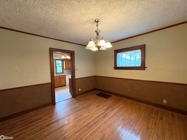 905 Highway 69 N, Home with 3 bedrooms, 2 bathrooms and 2 parking in Forest City IA | Image 5