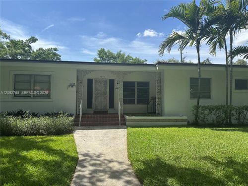 5340 Orduna Dr, Coral Gables, FL, 33146-2641 | Card Image