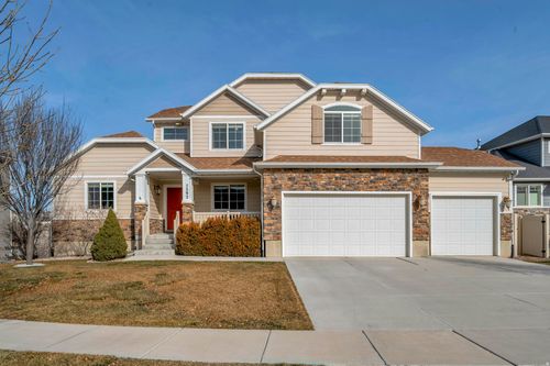 b2-12-7592 Evans Ranch Dr, Eagle Mountain, UT, 84005-5035 | Card Image