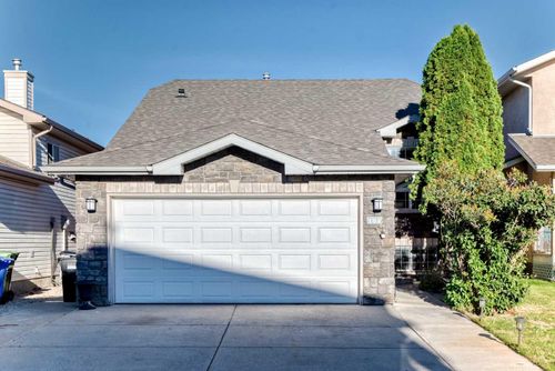 184 Douglas Ridge Green Se, Calgary, AB, T2Z2T4 | Card Image