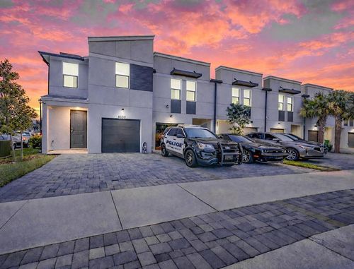 3550 San Bernardino Way, Palm Springs, FL, 33461-6170 | Card Image