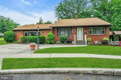 5803 Granite Ct, PENNSAUKEN, NJ, 08110-2861 | Card Image