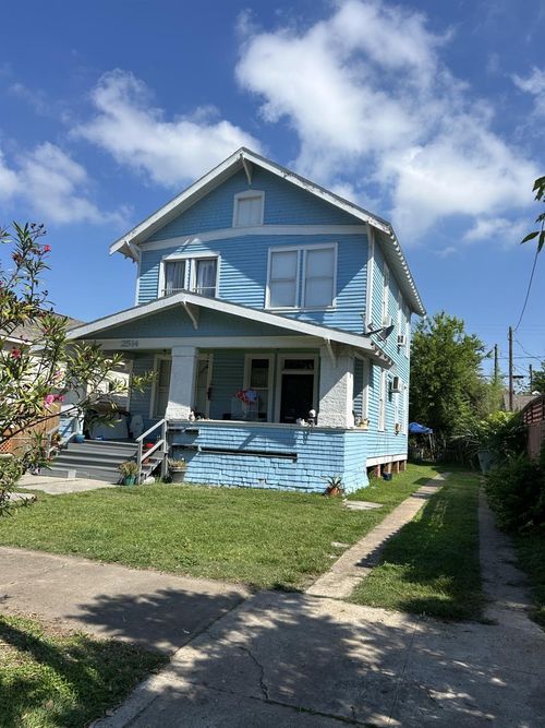 2-2514 Avenue M, Galveston, TX, 77550-4794 | Card Image