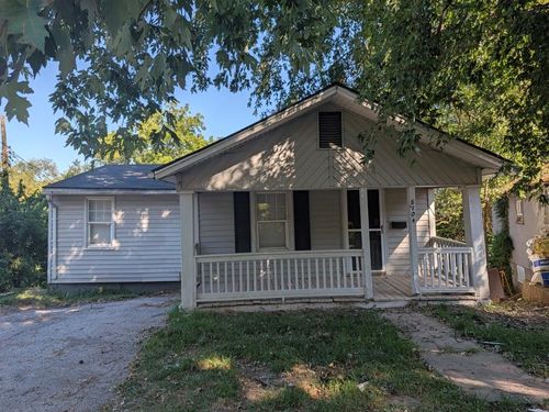 8704 Roberts Avenue, Kansas City, MO, 64125 | Card Image
