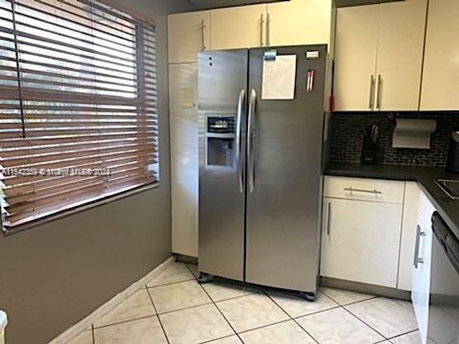 APT-225 - 3101 Nw 47 Th Ter, Condo with 1 bedrooms, 2 bathrooms and null parking in Lauderdale Lakes FL | Image 5