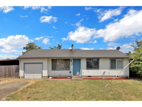 695 32nd St, Springfield, OR, 97478-5833 | Card Image