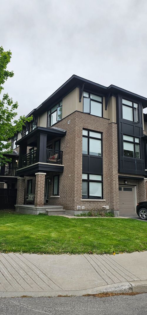 135 Wild Senna Way, Nepean, ON, K2J5Z7 | Card Image