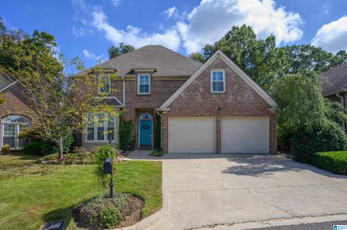2229 Sterling Ridge Cir, VESTAVIA HILLS, AL, 35216-2577 | Card Image