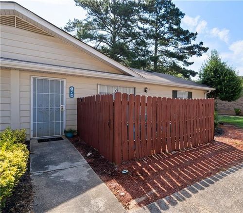 67d-4701 Flat Shoals Rd, Union City, GA, 30291-1478 | Card Image