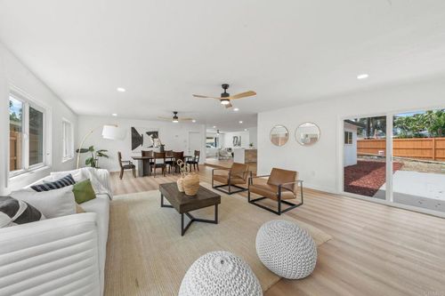 508 Village View Pl, Fallbrook, CA, 92028-3056 | Card Image