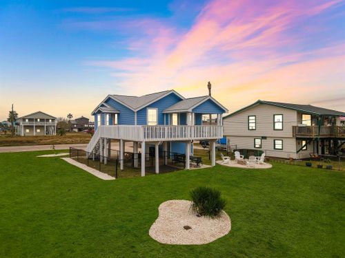 16642 Jolly Roger Rd, Jamaica Beach, TX, 77554-1434 | Card Image