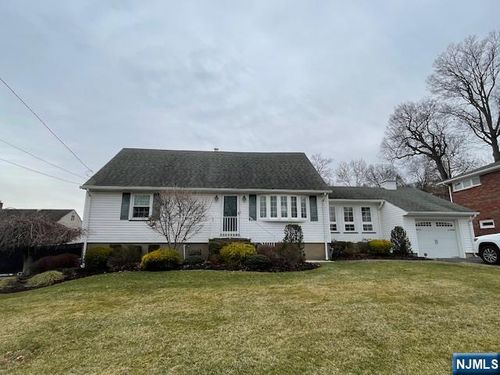 339 Boyle Avenue, Totowa, NJ, 07512 | Card Image