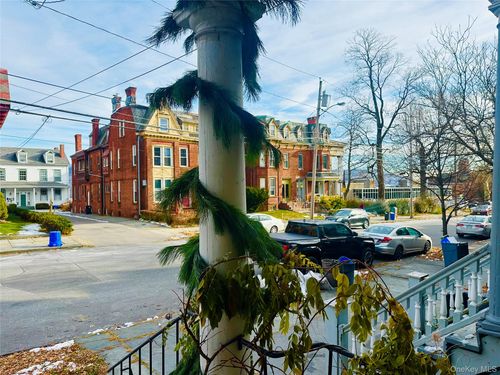 157 Grand St, Newburgh, NY, 12550-4618 | Card Image