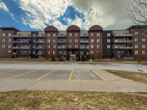 413-100 Dean Ave, Barrie, ON, L9J0H1 | Card Image