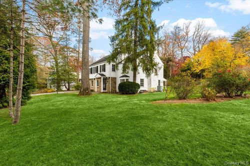 3 Chalford Ln, Scarsdale, NY, 10583-3534 | Card Image