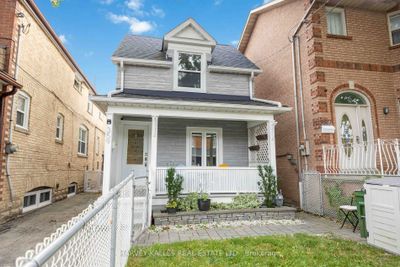 359 Westmoreland Ave N, House other with 3 bedrooms, 3 bathrooms and 2 parking in Toronto ON | Image 2