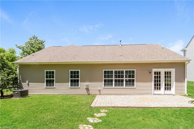 3365 Lilliefield Ln, House other with 3 bedrooms, 2 bathrooms and null parking in High Point NC | Image 14