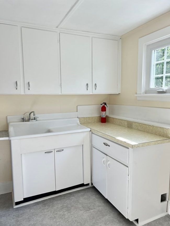 APT-3 - 38 Crescent St, Condo with 1 bedrooms, 1 bathrooms and 1 parking in Franklin MA | Image 11