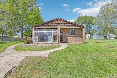 309 E 3rd South St, Mount Olive, IL, 62069-2008 | Card Image