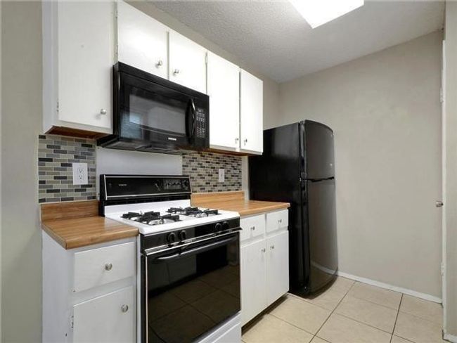 13007 Rampart St, House other with 3 bedrooms, 2 bathrooms and 2 parking in Austin TX | Image 7