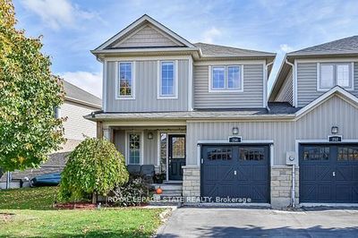 250 Fall Fair Way, House attached with 3 bedrooms, 4 bathrooms and 2 parking in Binbrook ON | Image 1