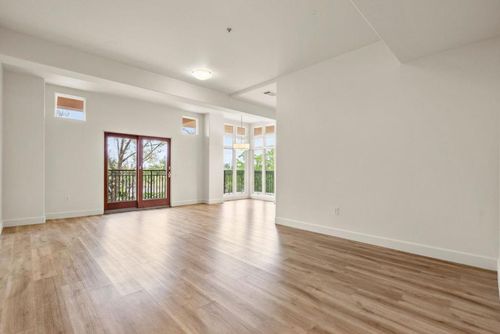 apt-304-200 Sheridan Ave, Palo Alto, CA, 94306-2040 | Card Image