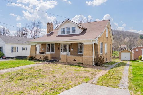 775 N 4th St, Wytheville, VA, 24382-1807 | Card Image