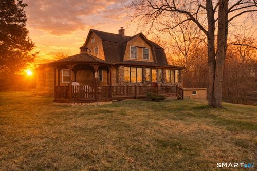 241 Niantic River Rd, Waterford, CT, 06385-1532 | Card Image