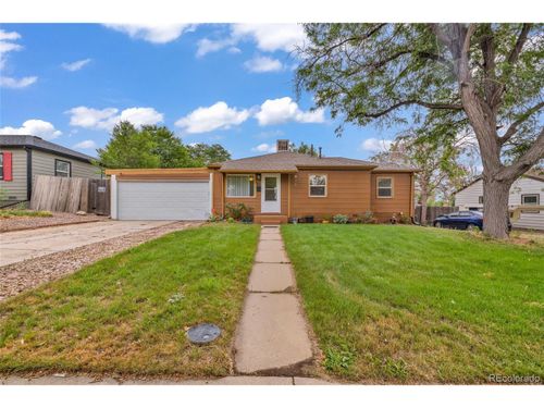 8910 Poze Blvd, Thornton, CO, 80229-4653 | Card Image