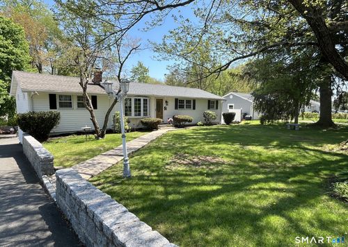 43 Meadowbrook Rd, Danbury, CT, 06811-5038 | Card Image