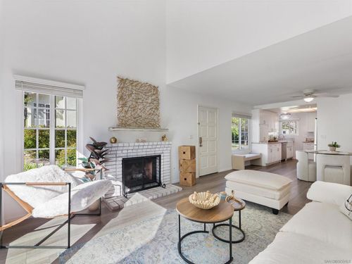 2835 Hillsboro Ct, Carlsbad, CA, 92010 | Card Image